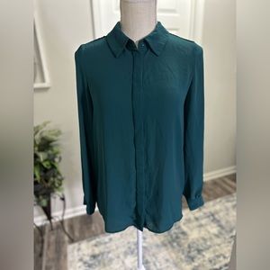 NWOT Adrianna Papell  Emerald Green Button Down Long Sleeve Pleated Back Top